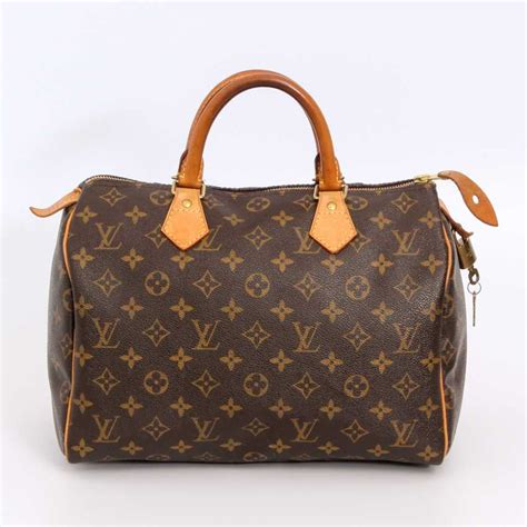 price for louis vuitton in 2010